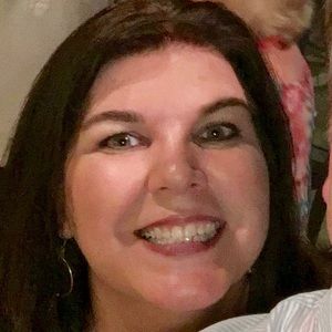 Meet your Posher, Suzanne